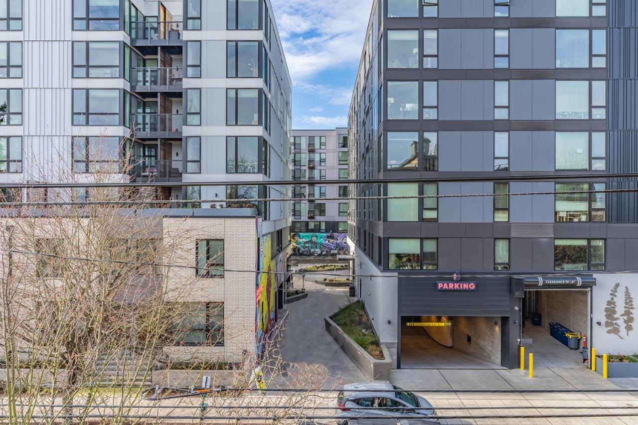 Close Downtown Modern Apartment - Pet Friendly, Wifi, Rooftop Views Seattle Exterior photo
