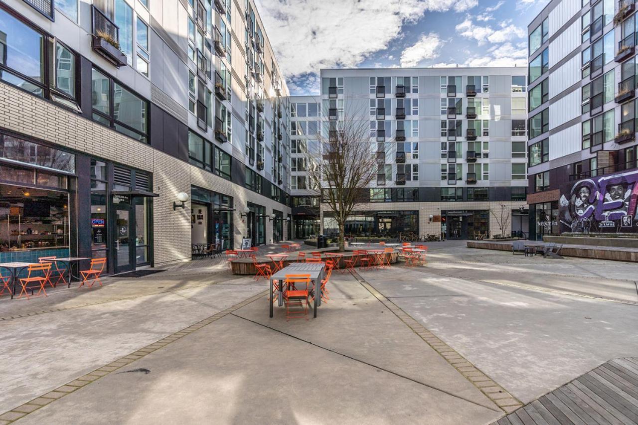 Close Downtown Modern Apartment - Pet Friendly, Wifi, Rooftop Views Seattle Exterior photo