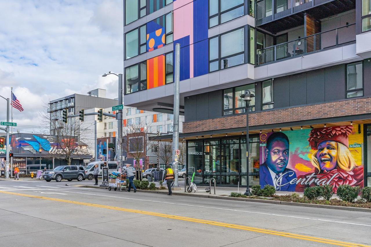 Close Downtown Modern Apartment - Pet Friendly, Wifi, Rooftop Views Seattle Exterior photo