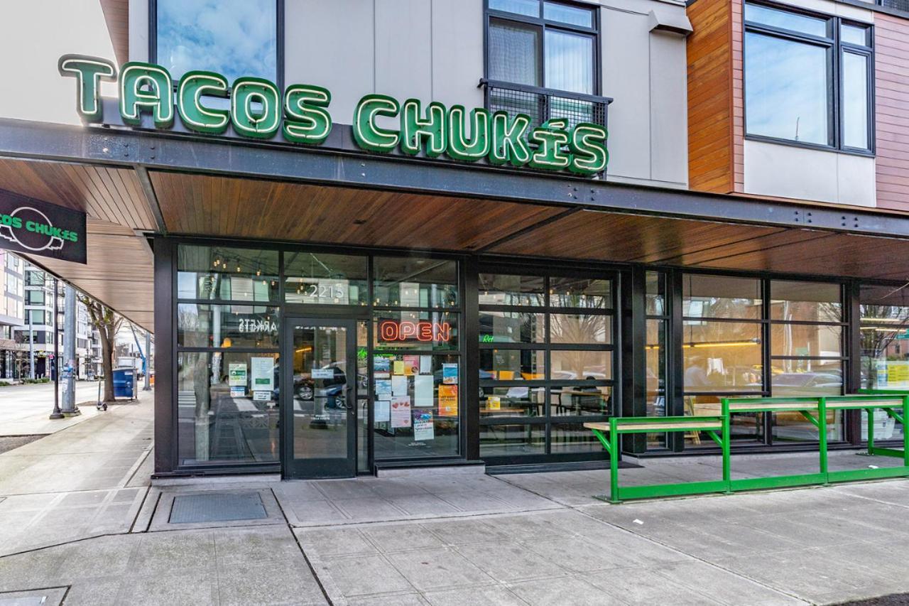 Close Downtown Modern Apartment - Pet Friendly, Wifi, Rooftop Views Seattle Exterior photo